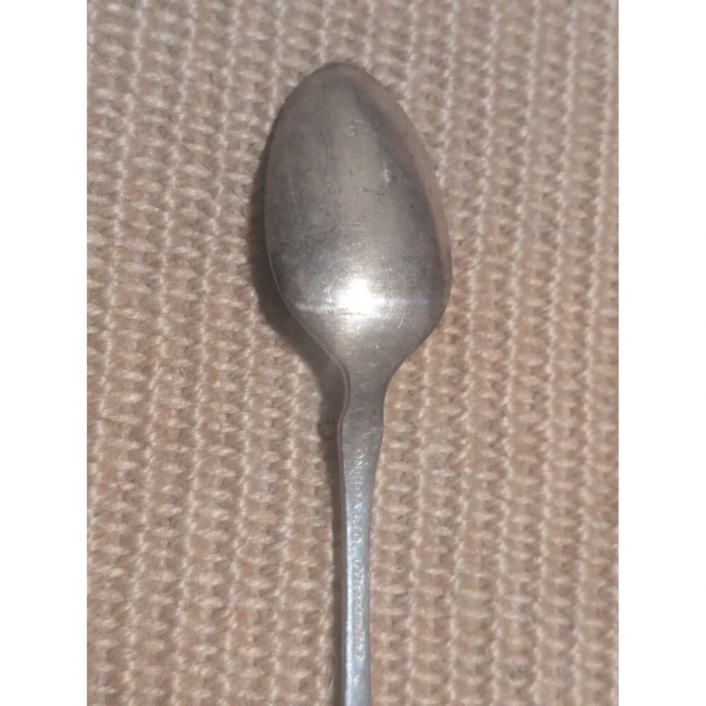 VTG Schraftt's Spoon S logo Frank G Shattuck Oneida Silveramith